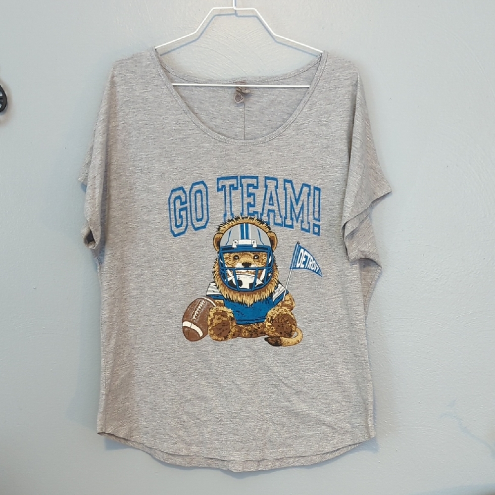 Unlicensed Detroit Lion Football Ladies Top Teddy Bear in Helmet Extra Large